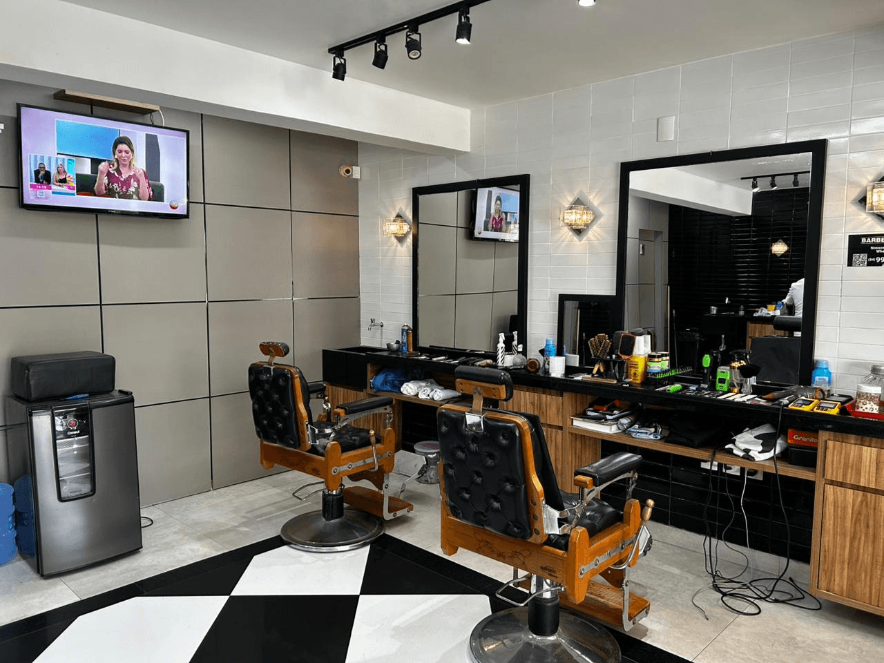 Interior da Barbearia Edson Carlos